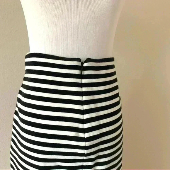 Merona black and white striped midi pencil skirt with zipper - Picture 3 of 5